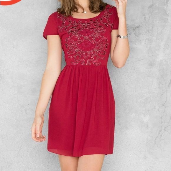 Pink Buoy - Francesca’s Kimber Red Beaded Dress - Picture 1 of 6